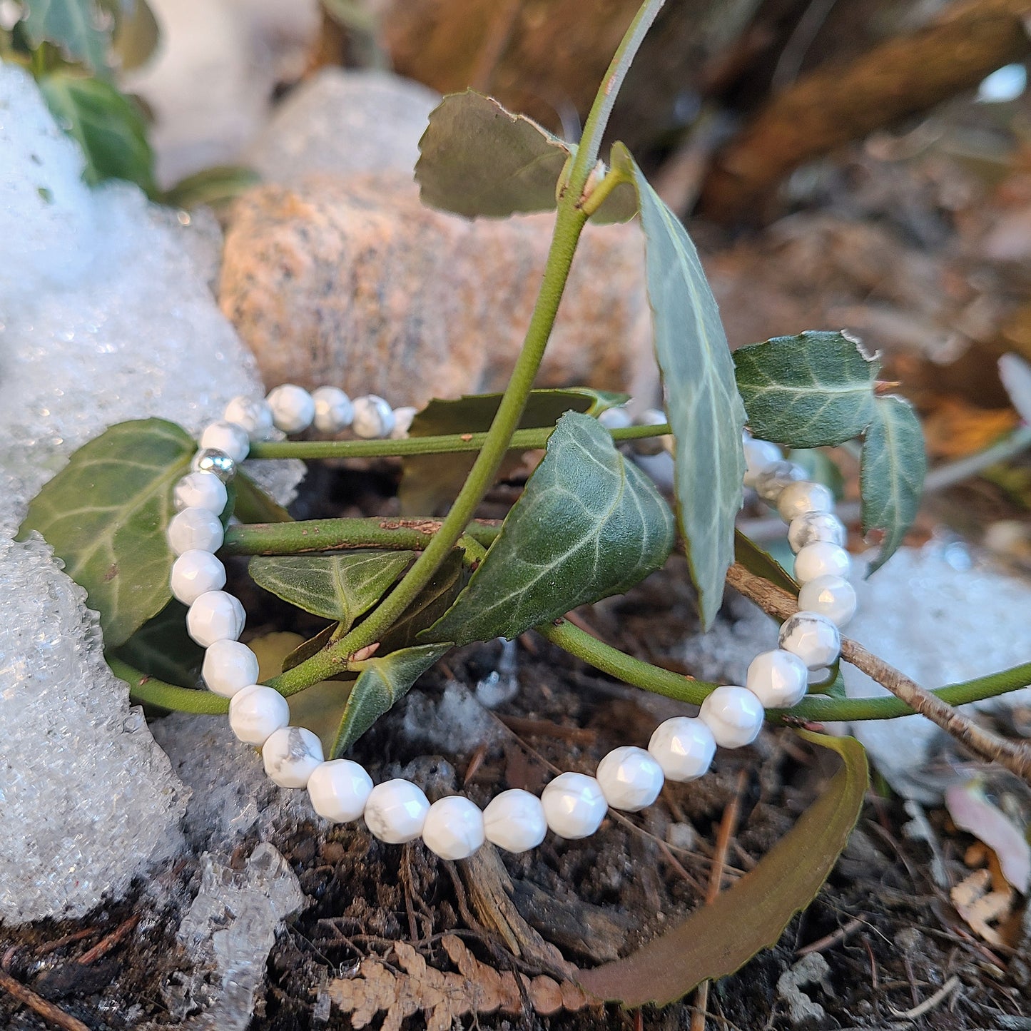 Howlite