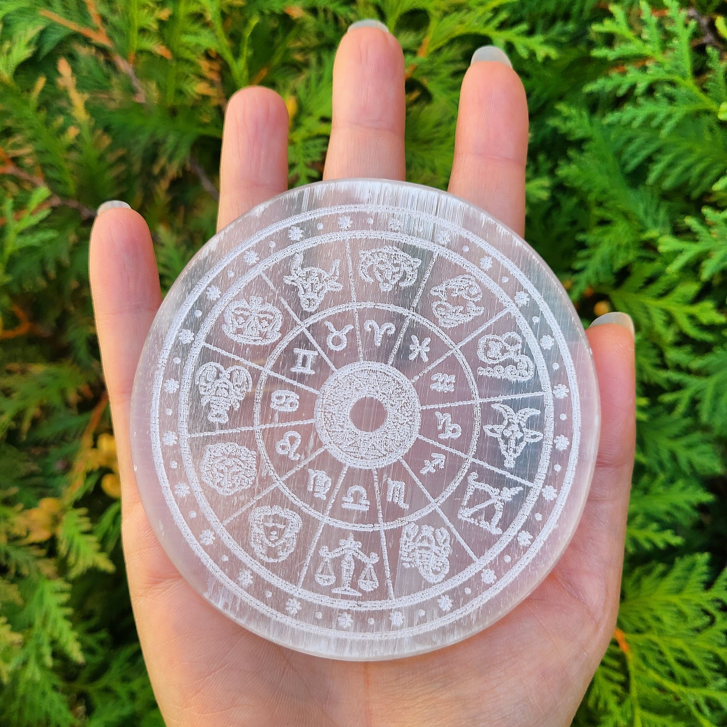 ASTROLOGY Selenite charging plate