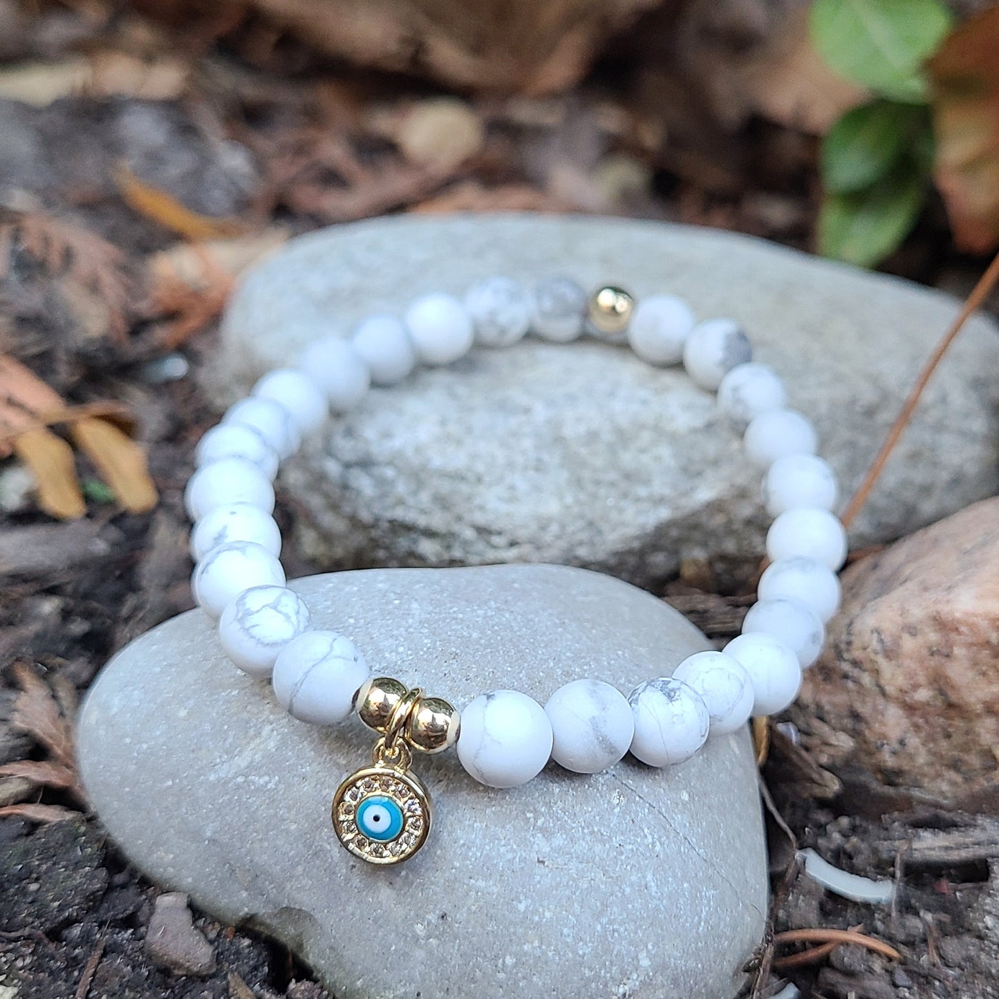 Howlite Evil eye