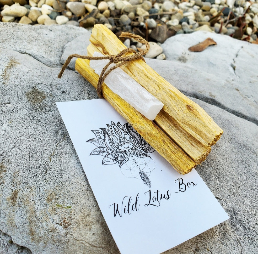 PALO SANTO