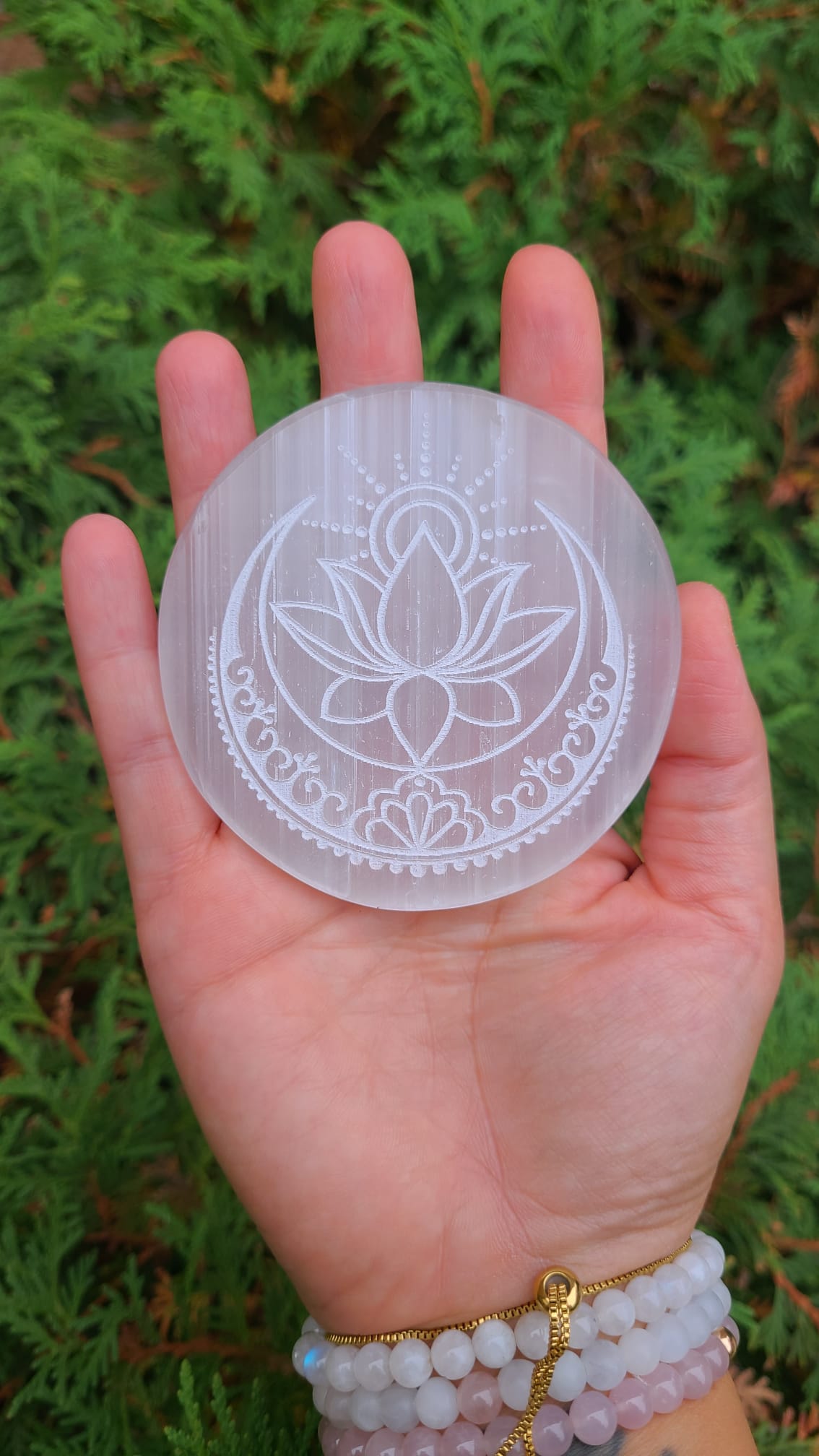 Lotus Selenite Charging Plate